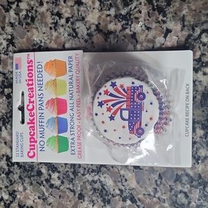 Cupcakes creations 32 standard baking cups fourth of July theme new sealed